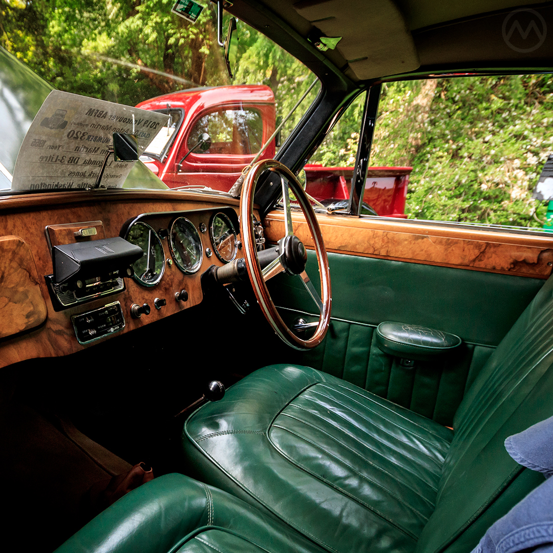 1954 Lagonda 3-Litre front seats