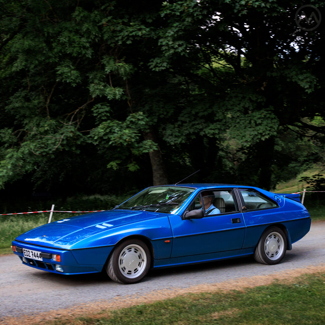 1988 Lotus Excel SE