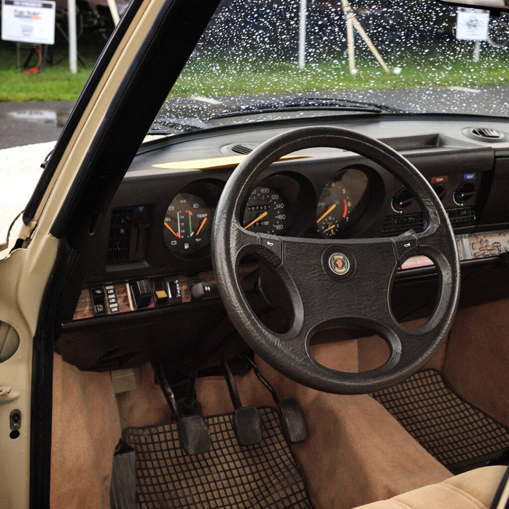 1985 Saab 90 interior