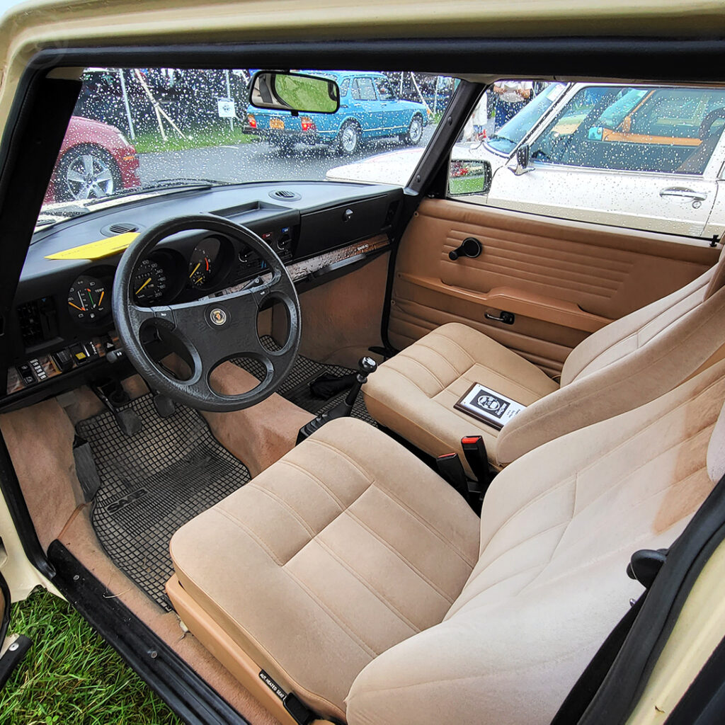 1985 Saab 90 interior