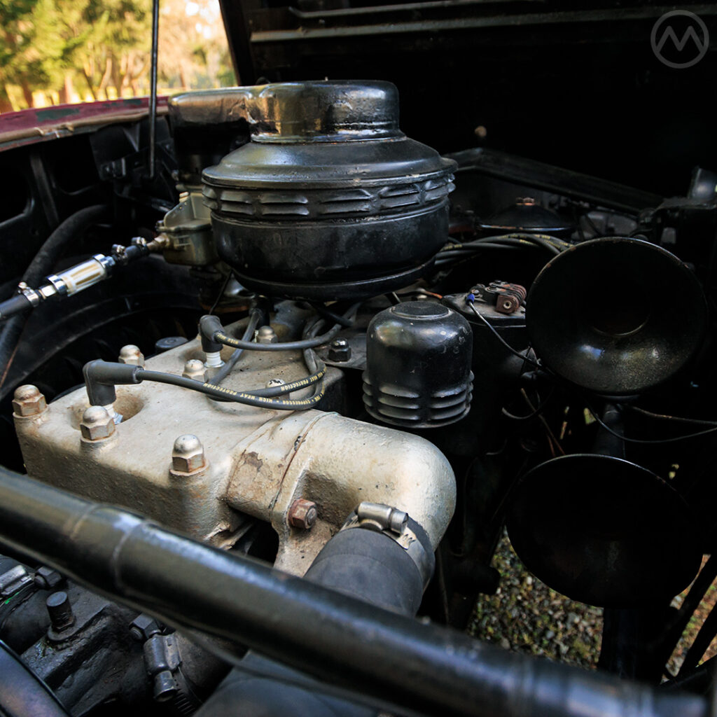 1935 Chrysler Airflow engine